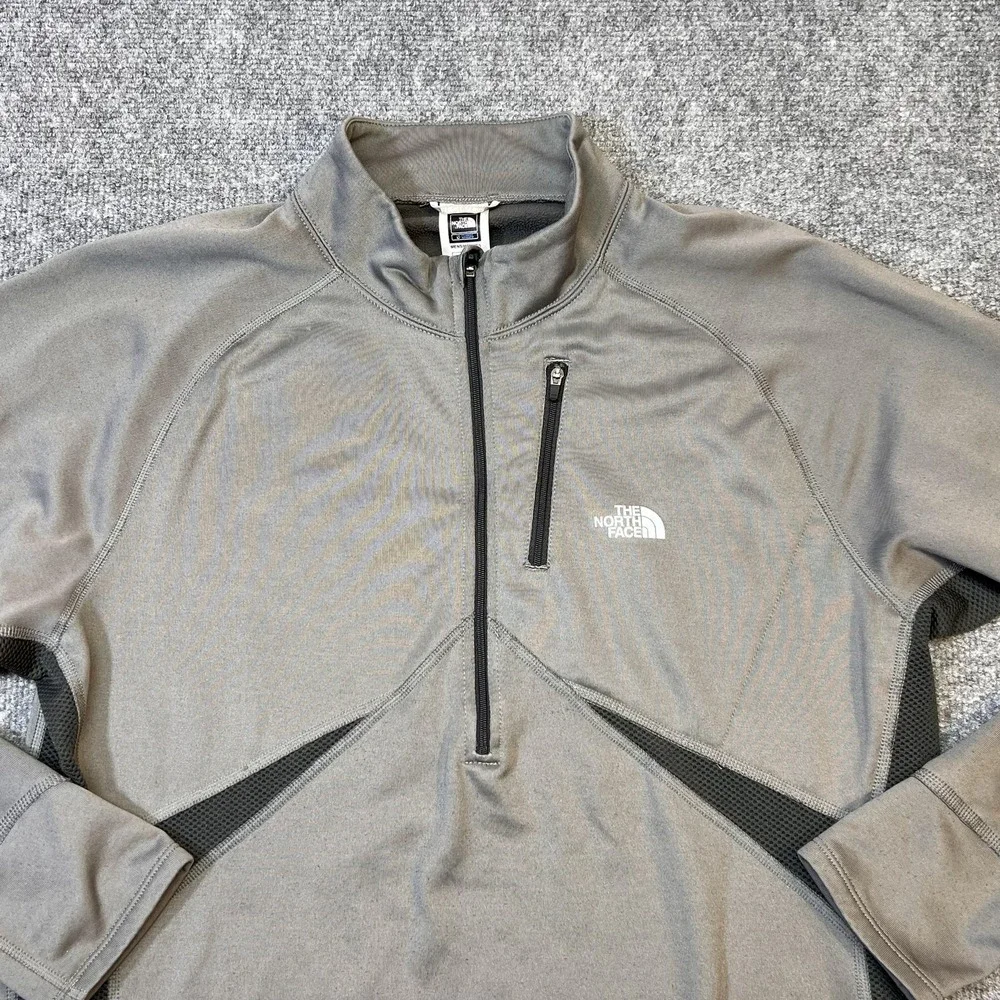 The North Face Flight Series Pullover Mens Large Gray 1/4 Zip Long Sleeve
